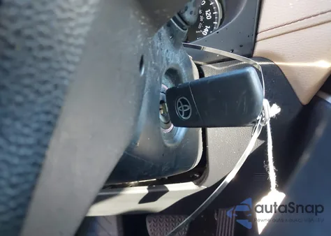 2019 Toyota Rav4 Le z USA, uszkodzony, nr VIN 2T3H1RFV4KW043486